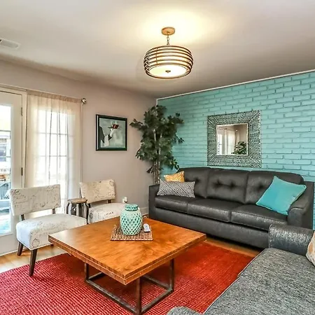 Villa Amazing Locale 2Kingbr 1Bth à Kansas City Extérieur photo